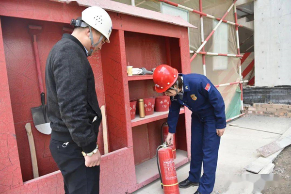 建筑工程施工現(xiàn)場(chǎng)的消防安全 建筑工程施工現(xiàn)場(chǎng)的消防安全